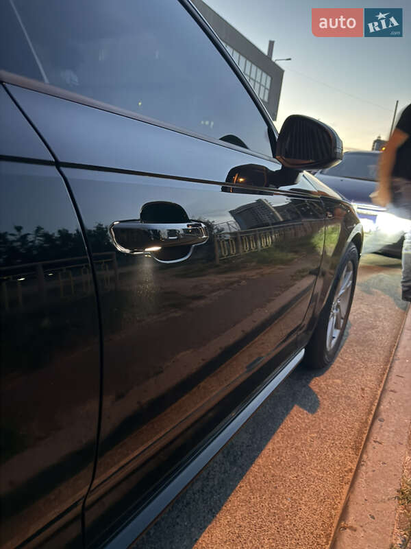 Седан Audi A4 2018 в Києві