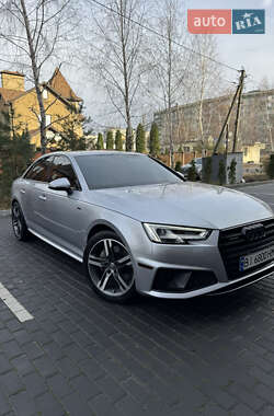 Седан Audi A4 2015 в Полтаве