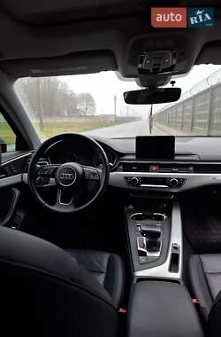 Седан Audi A4 2015 в Киеве