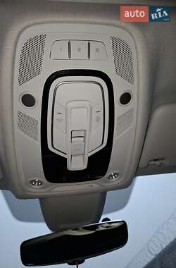 Седан Audi A4 2015 в Киеве