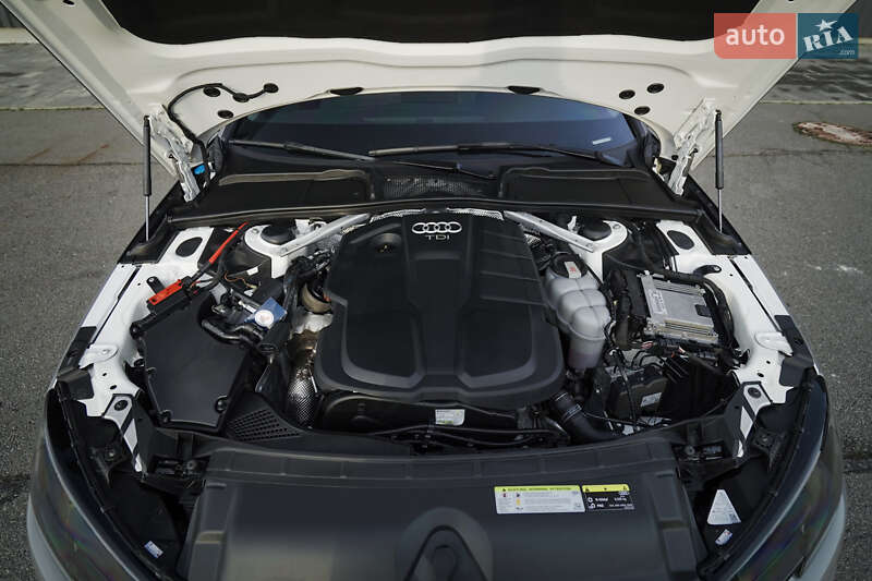 Универсал Audi A4 2019 в Харькове