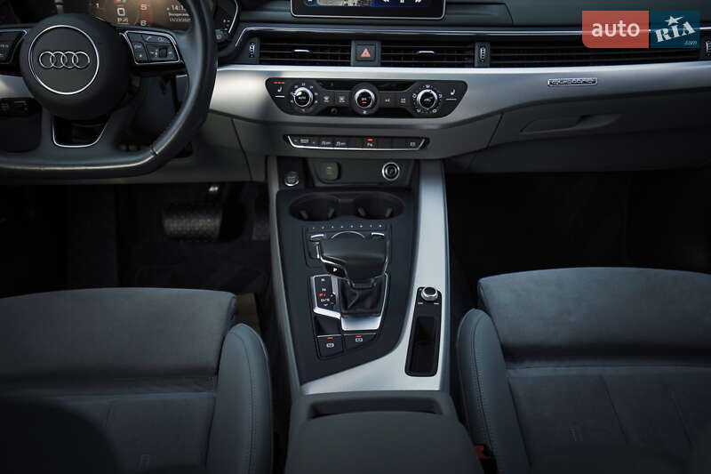 Универсал Audi A4 2019 в Харькове