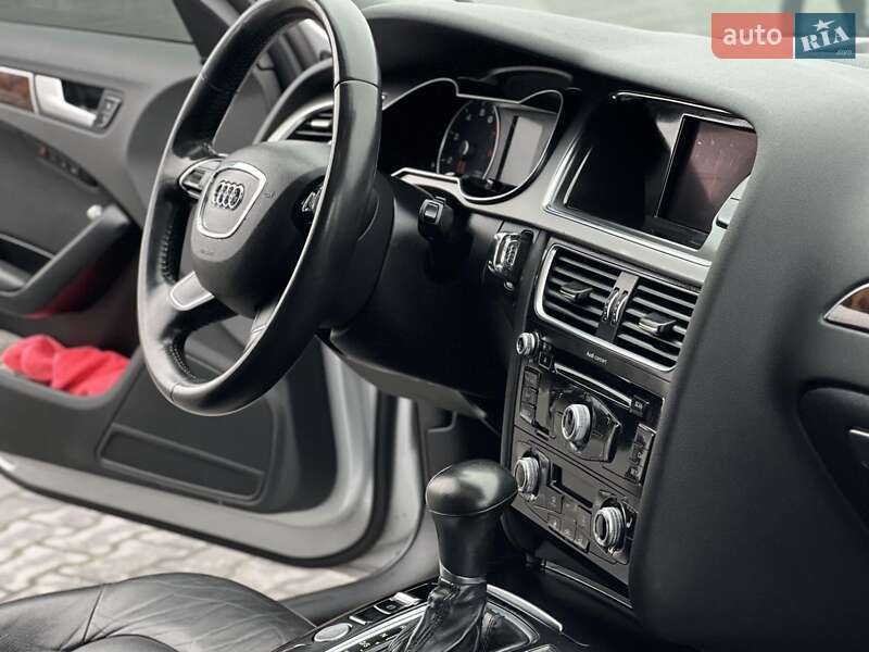 Седан Audi A4 2013 в Тернополе