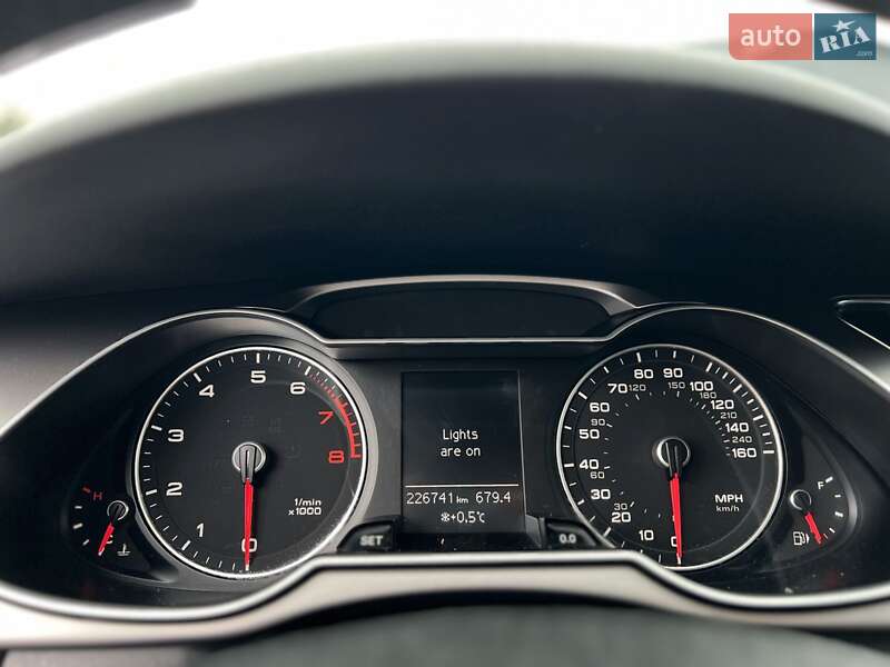 Седан Audi A4 2013 в Тернополе