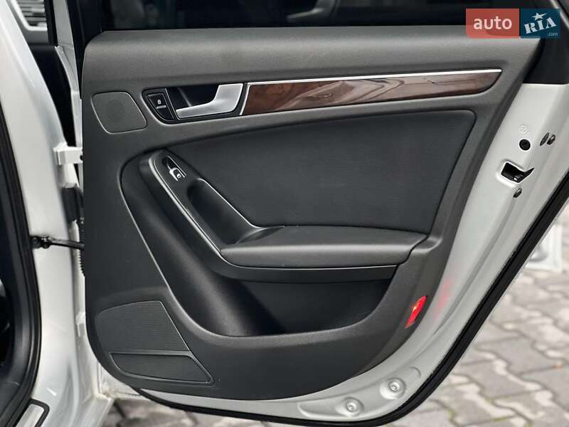 Седан Audi A4 2013 в Тернополе
