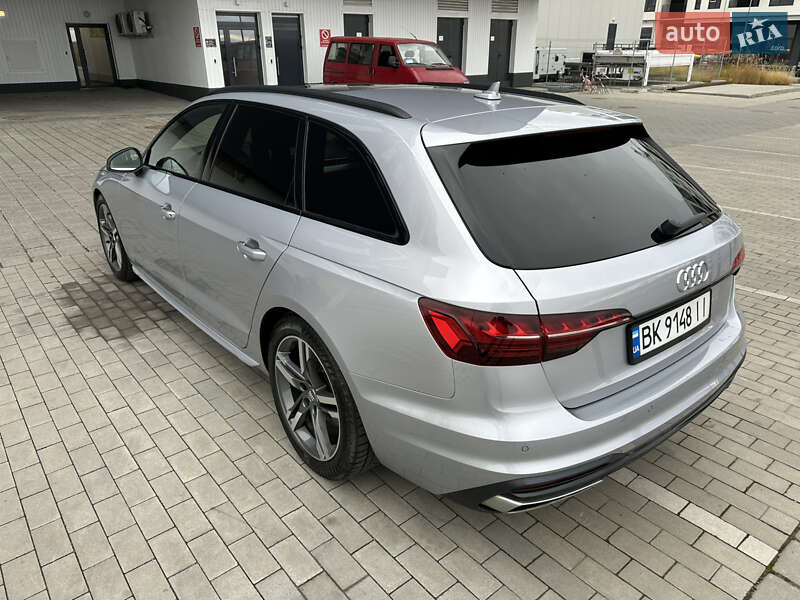 Универсал Audi A4 2019 в Ровно
