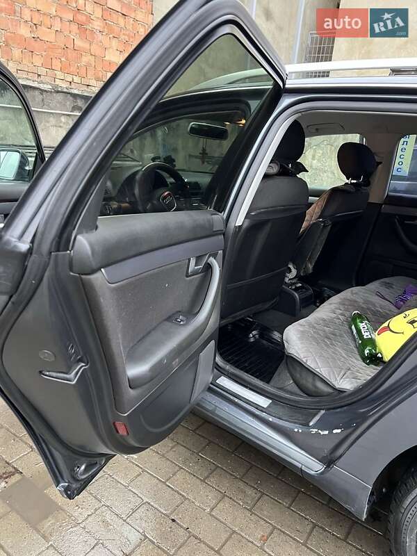 Універсал Audi A4 2004 в Чернівцях