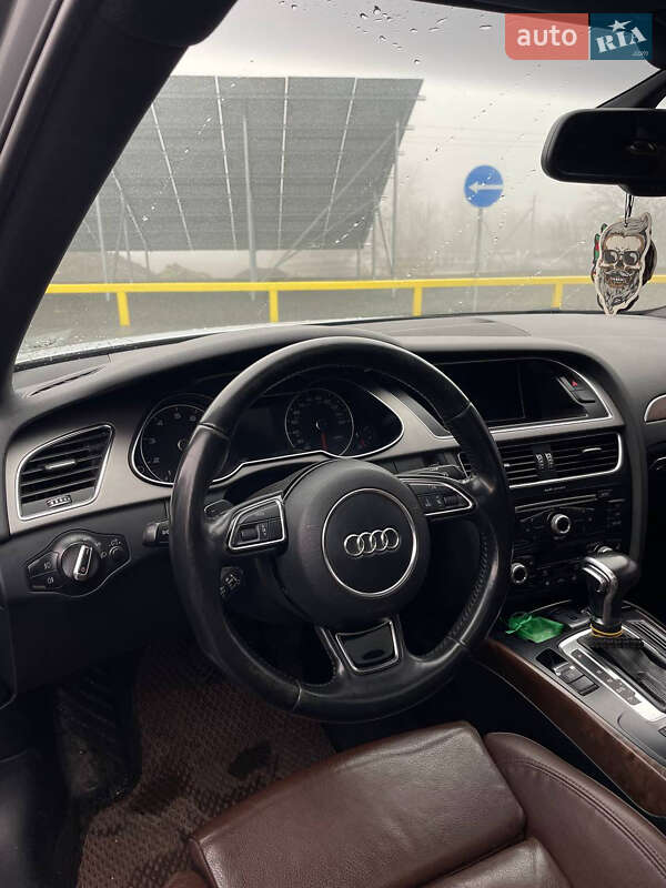 Седан Audi A4 2012 в Киеве фото 10 Седан Audi A4 2012 в Киеве