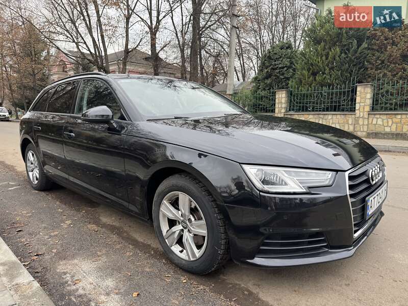 Універсал Audi A4 2018 в Івано-Франківську