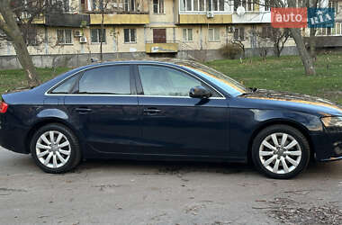 Седан Audi A4 2011 в Киеве