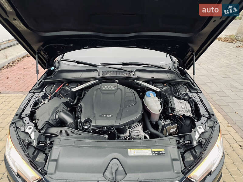 Седан Audi A4 2017 в Одессе