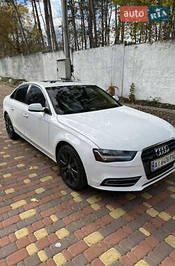 Седан Audi A4 2012 в Ірпені