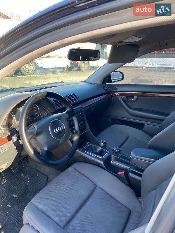 Универсал Audi A4 2002 в Львове