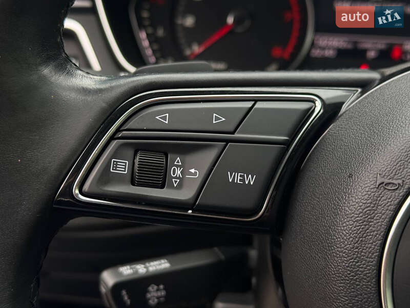 Седан Audi A4 2021 в Києві