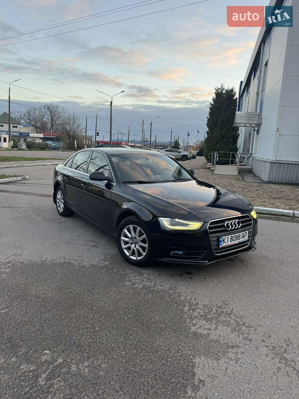 Audi A4 2012