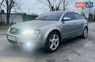 Седан Audi A4 2004 в Белогородке