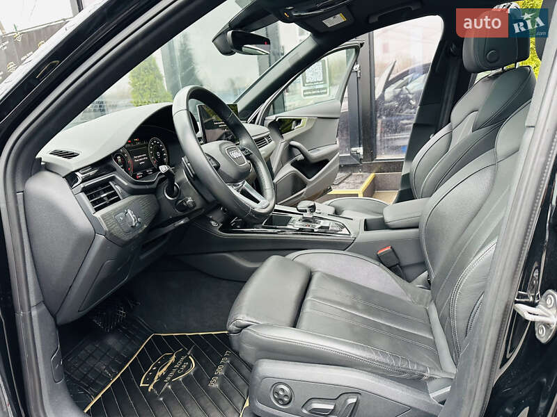 Седан Audi A4 2021 в Харкові