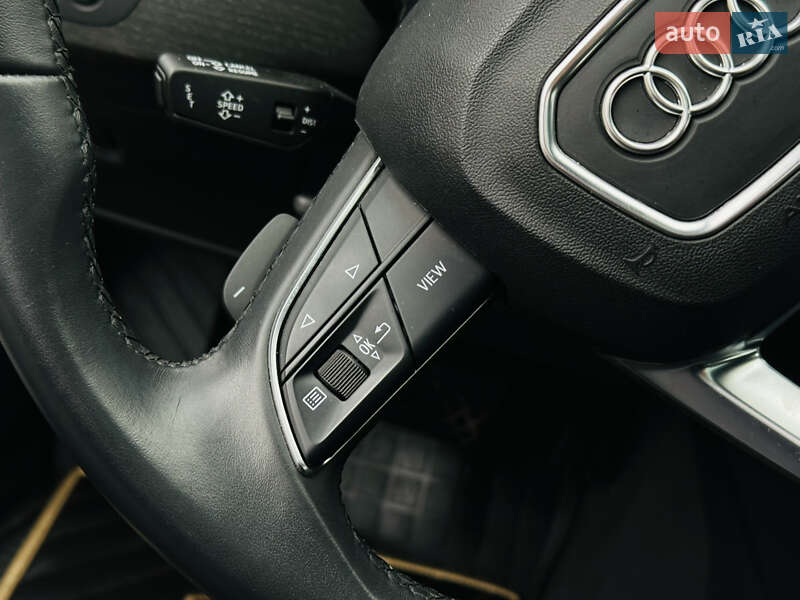 Седан Audi A4 2021 в Харкові