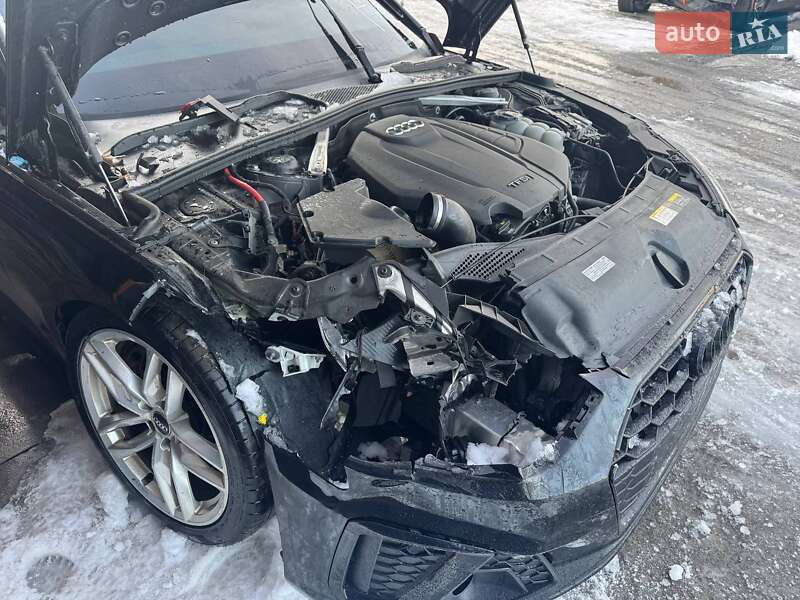 Седан Audi A4 2020 в Львові