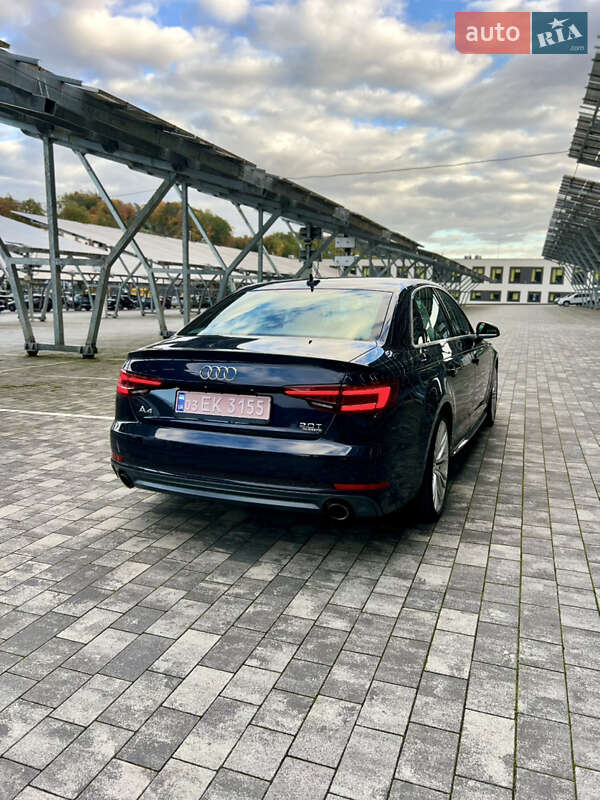 Седан Audi A4 2018 в Львові