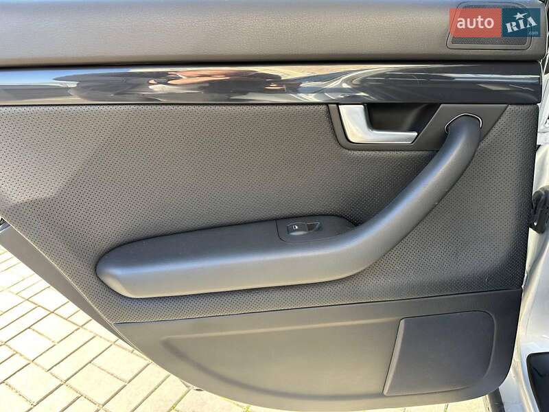 Седан Audi A4 2003 в Одесі