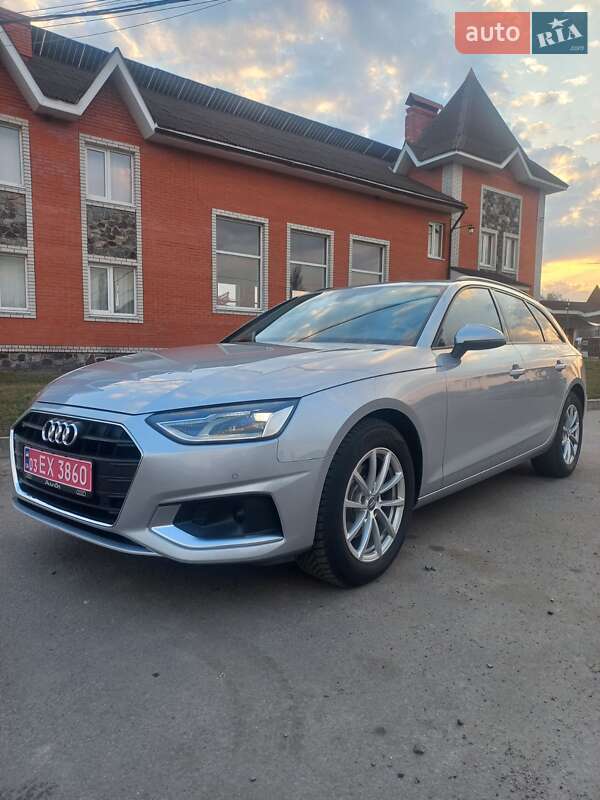 Универсал Audi A4 2020 в Лубнах