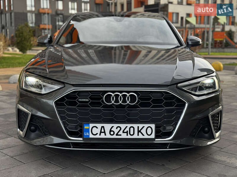 Седан Audi A4 2020 в Киеве