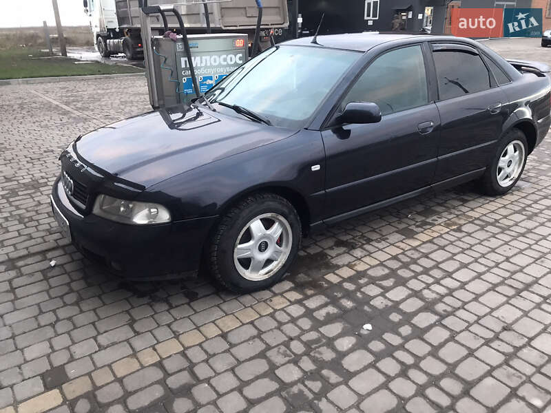 Audi A4 2000