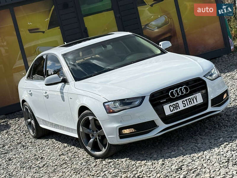 Седан Audi A4 2015 в Стрию