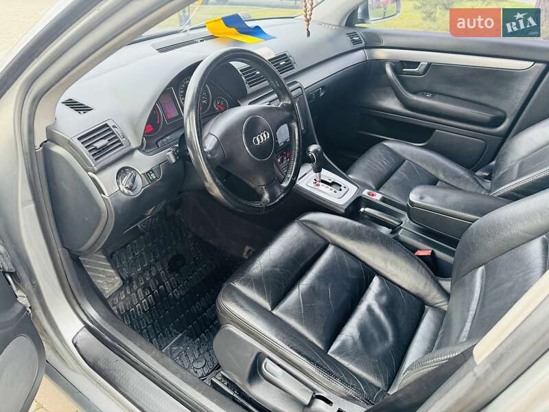 Седан Audi A4 2004 в Білогородці
