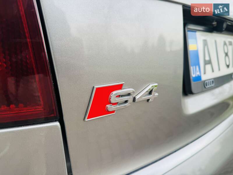 Седан Audi A4 2004 в Білогородці