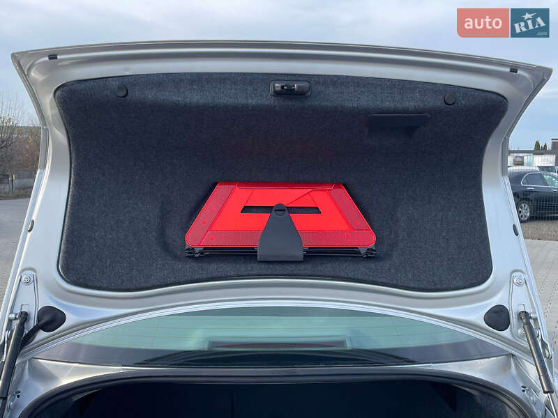 Седан Audi A4 2003 в Вінниці