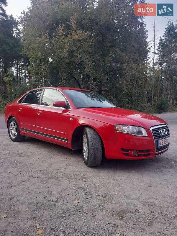 Седан Audi A4 2005 в Коростене