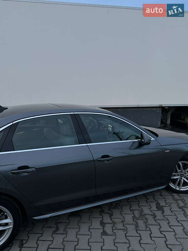 Седан Audi A4 2020 в Києві