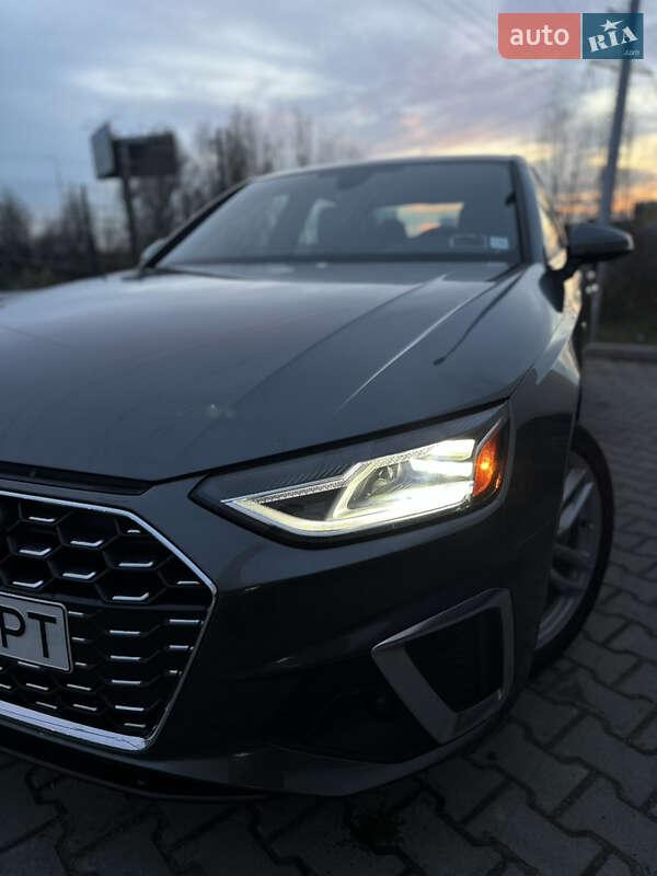 Седан Audi A4 2020 в Києві