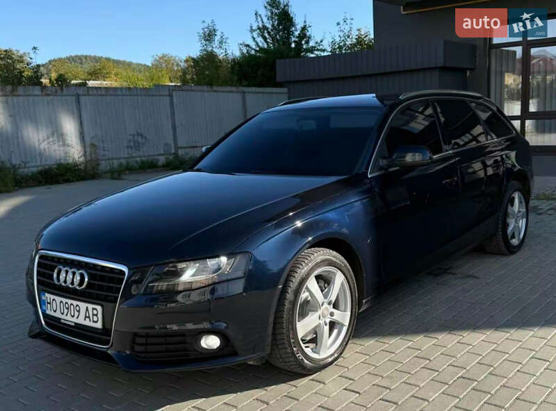 Audi A4 2011