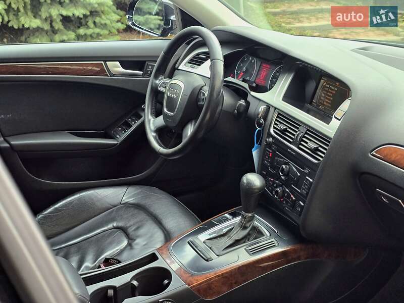 Універсал Audi A4 2011 в Харкові
