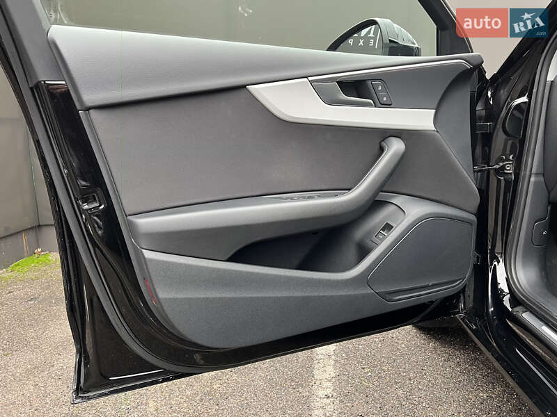 Седан Audi A4 2023 в Львове фото 29 Седан Audi A4 2023 в Львове