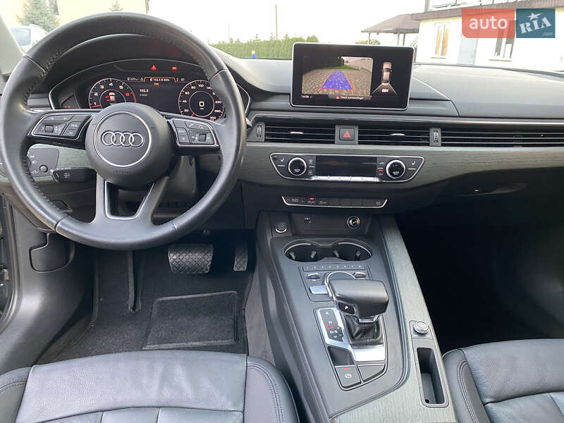 Седан Audi A4 2018 в Днепре