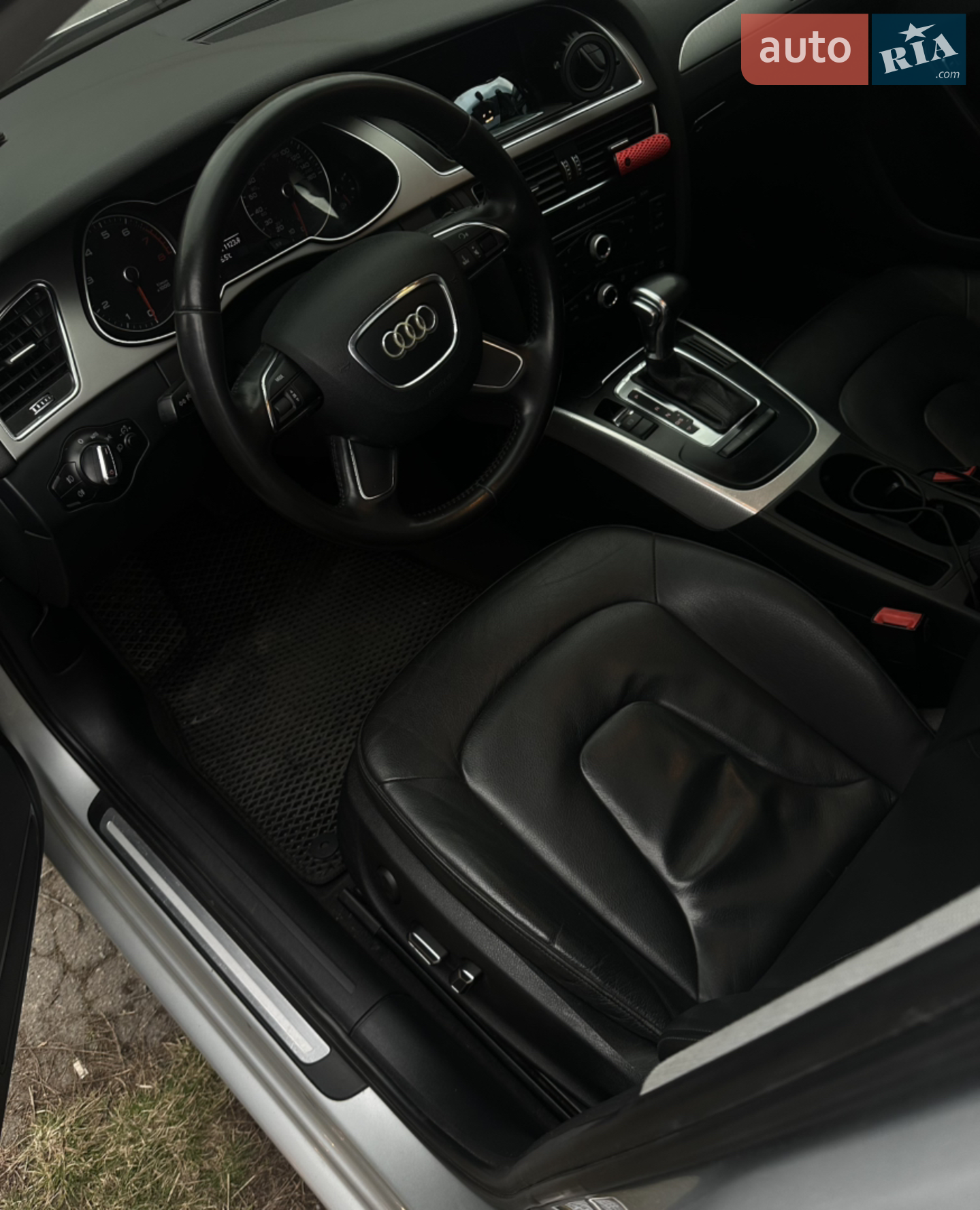 2012 Audi A4 - мініатюра 9