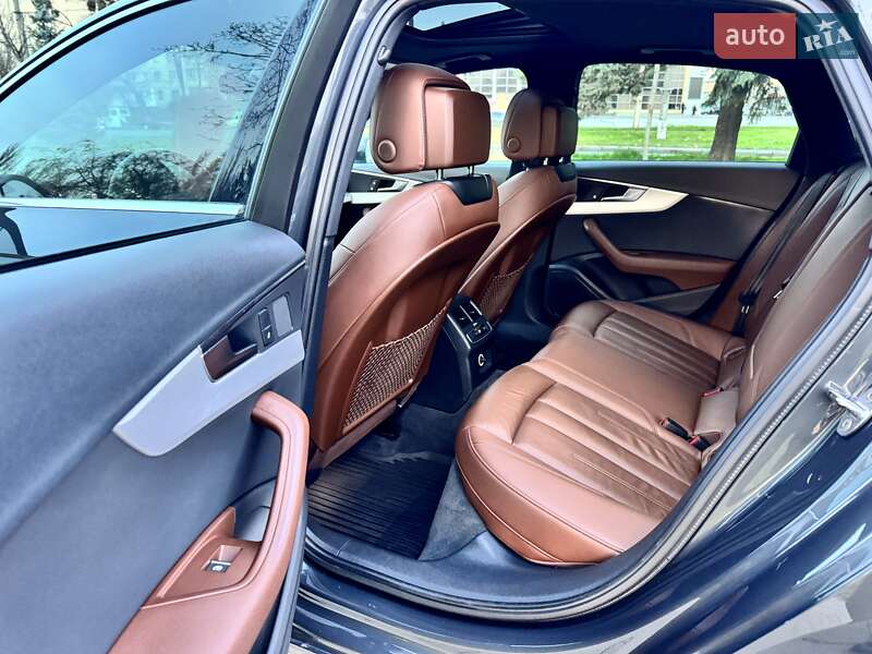 Седан Audi A4 2019 в Виннице