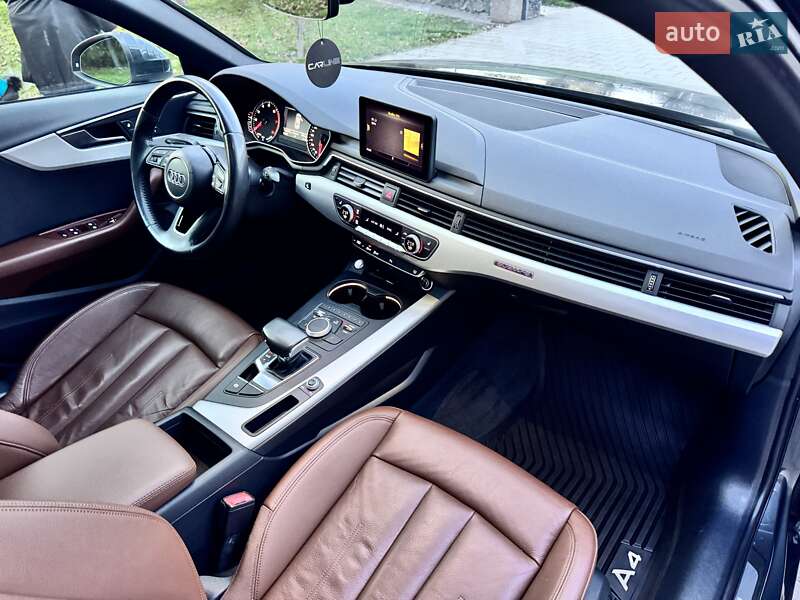 Седан Audi A4 2019 в Виннице
