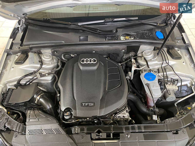 Седан Audi A4 2013 в Вараше