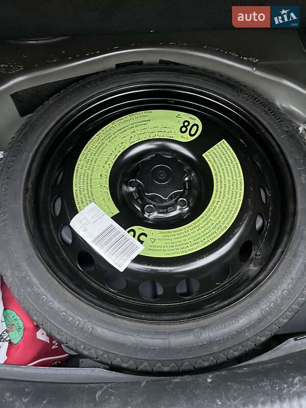 Седан Audi A4 2015 в Черкасах