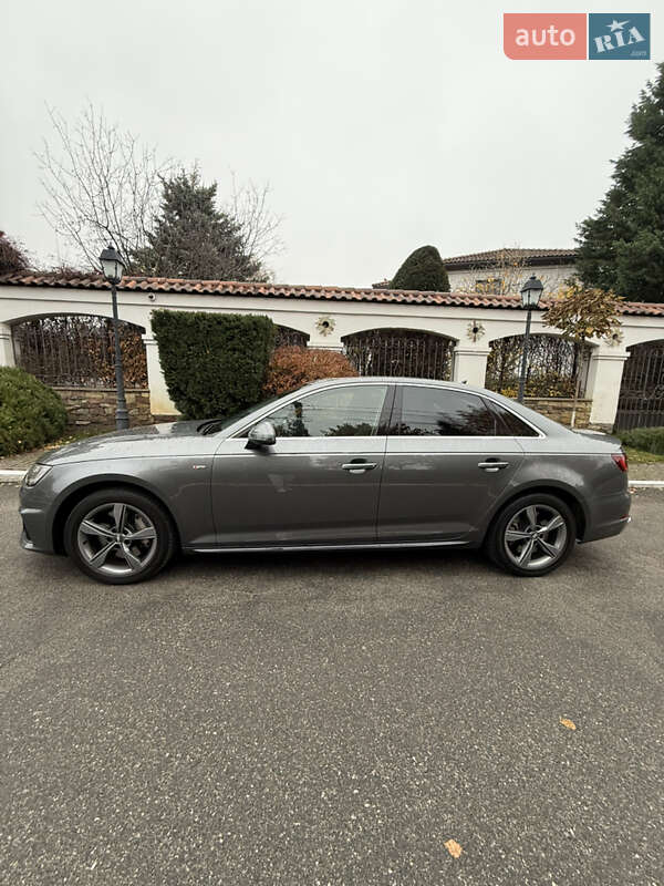 Седан Audi A4 2018 в Києві