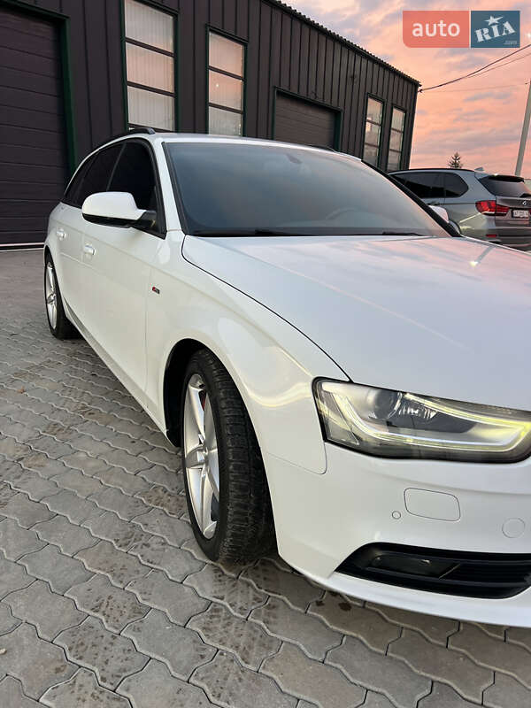 Універсал Audi A4 2014 в Калуші