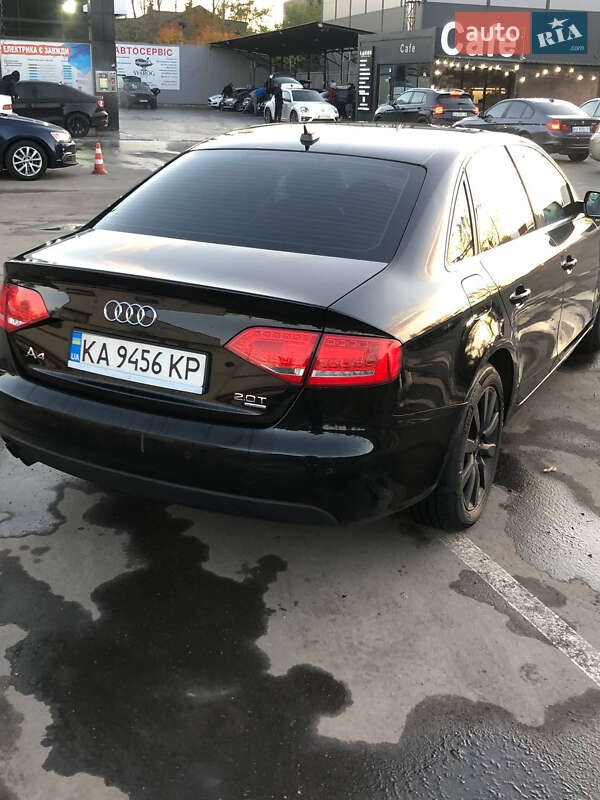 Седан Audi A4 2011 в Киеве