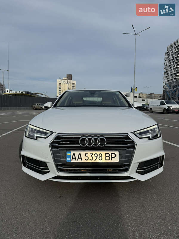 Седан Audi A4 2017 в Киеве