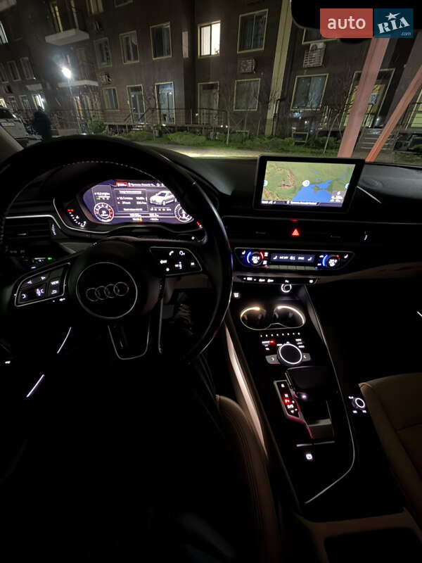 Седан Audi A4 2019 в Одессе