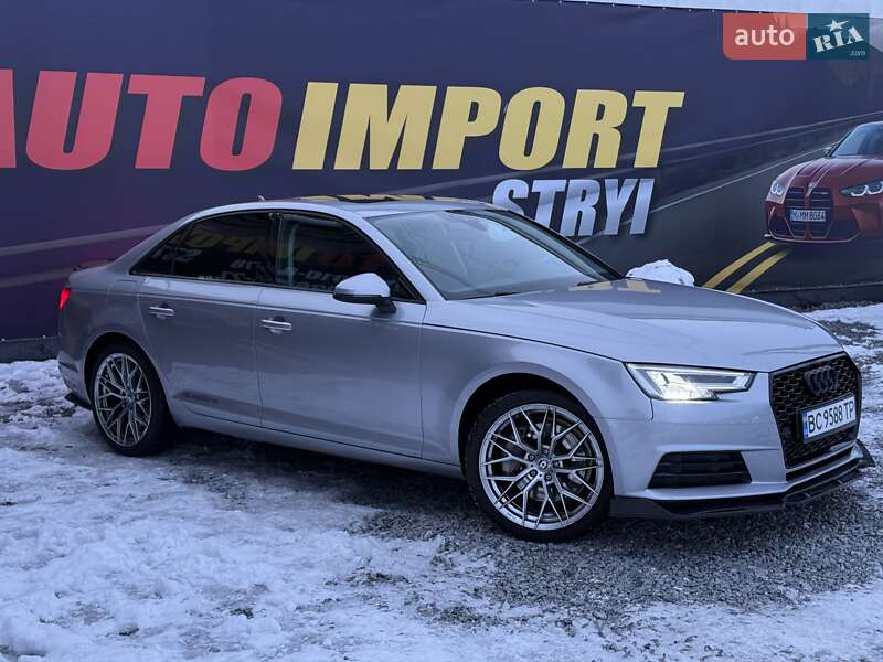 Седан Audi A4 2016 в Стрию